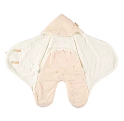 Couverture Nomade Kiss Me Gold Stella - Dream Pink 6 Couverture Nomade Kiss Me Gold Stella - Dream Pink -Doublures De Lit Soldes 2024 chanceliere kiss me stella elements nobodinoz rose 3 1264x1234